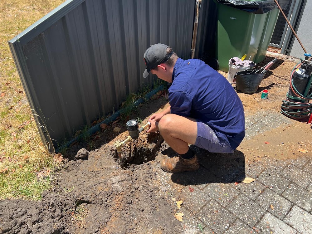 Plumber Willetton | Blocked Drains, Hot Water System, Burst Pipes Service