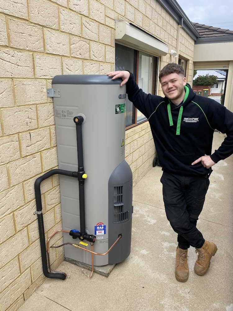 Richtek Plumbing & Electrical